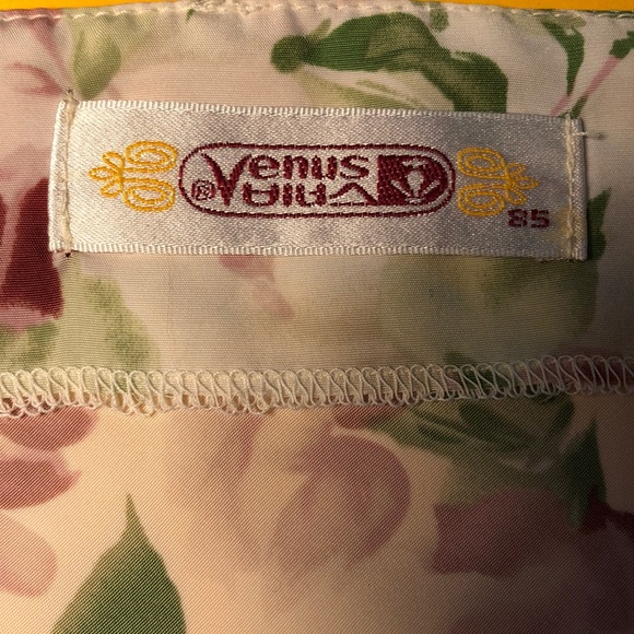 VENUS Made in South Korea underdress pajama - Picture 5 of 9